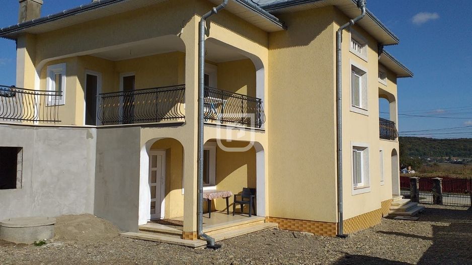 Casă 5 camere, 2.800 mp teren, Dărmănești – 13 km Suceava - Poză 18