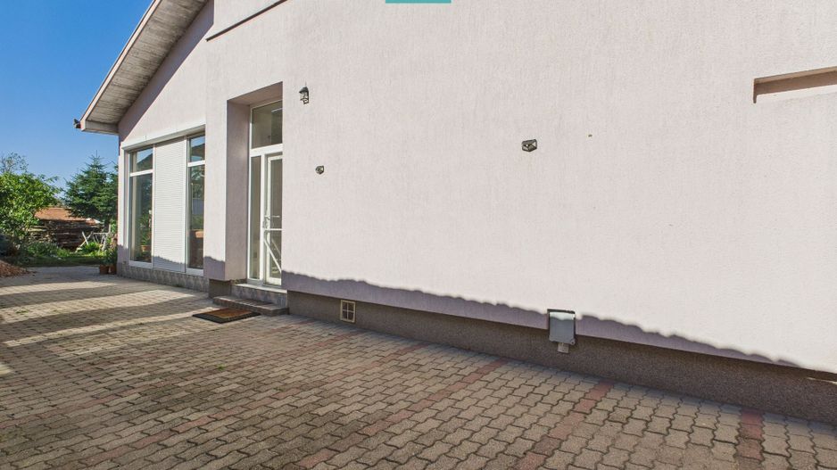 Casă cu piscină și teren generos, Sântana - Poză 24