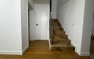Vila de vanzare-5 camere-3 bai-500 M de STV - Poză 20