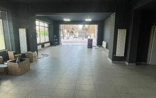 spatiul comercial prin destinatie, - Poză 2