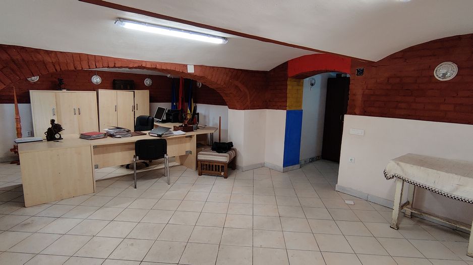 SPATIU COMERCIAL SAD  50 MP PE MALUL BEGAI - Poză 4