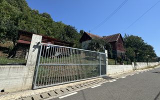 De vanzare Casa cu teren 3500MP in Sabisa/Maramures - Poză 1