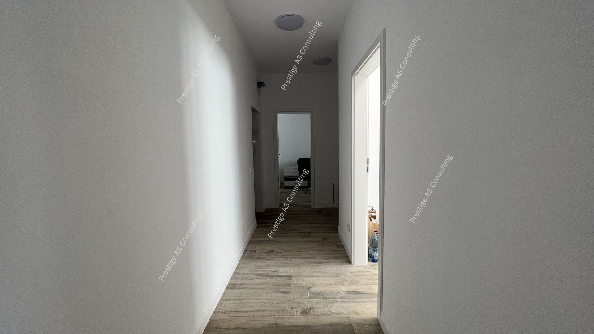 Apartament 3 Camere | Etaj 1 Lift | Intrare in Dumbravita - Poză 9