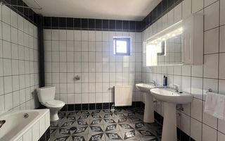 Vilă 816 mp | 20 ari teren | Valea Roșie | Ideală pentru investitie - Poză 8