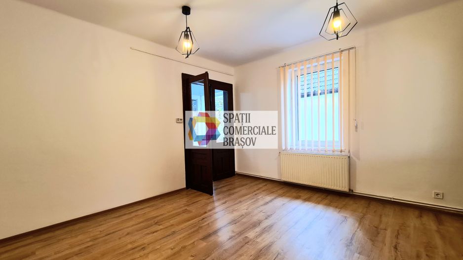 Spatiu birouri de închiriat Brasov - 140 mp # spatii-comerciale-brasov.ro - Poză 3