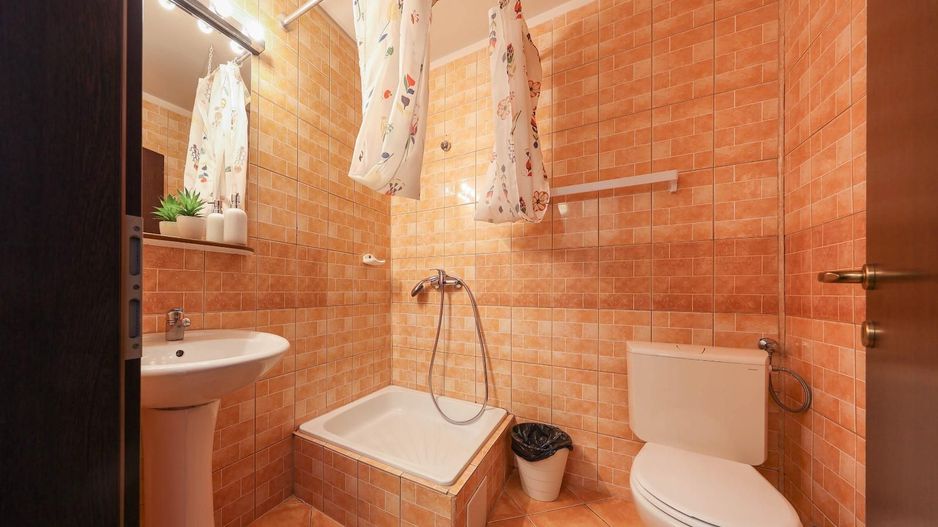 Vilă spațioasă de vânzare în Predeluț, Bran | 2000mp - Poză 24