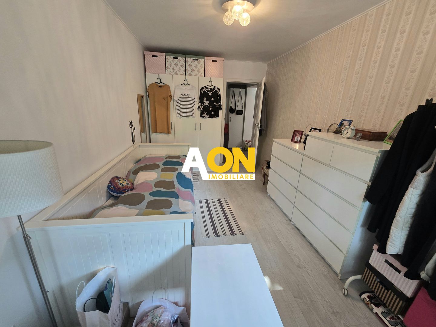 Apartament 3 Camere, Etaj 1 Cetate, Complet Renovat - Poză 8