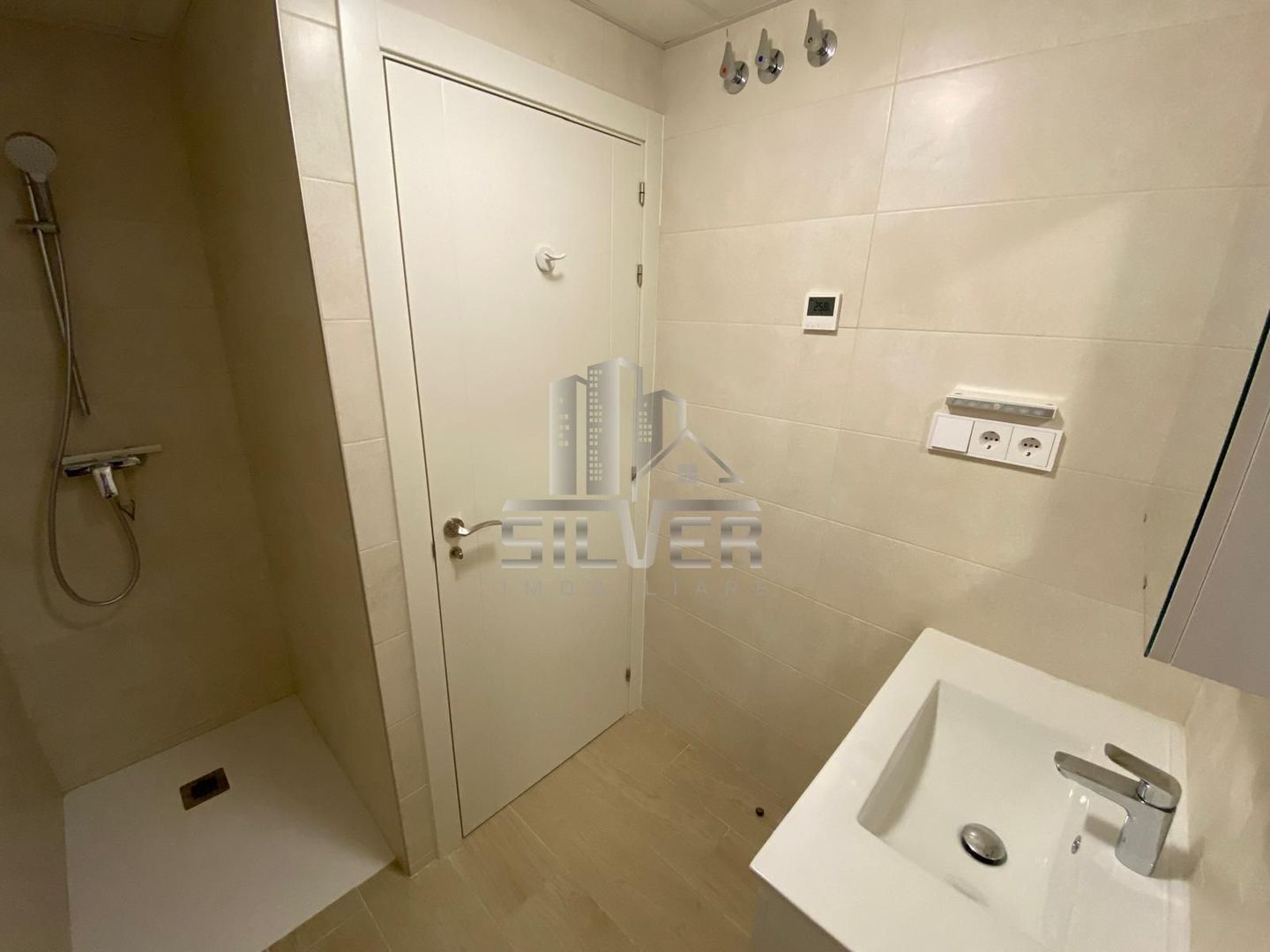 Apartamente premium în Benidorm–Finestrat: stil de viață mediteranean - Poză 12