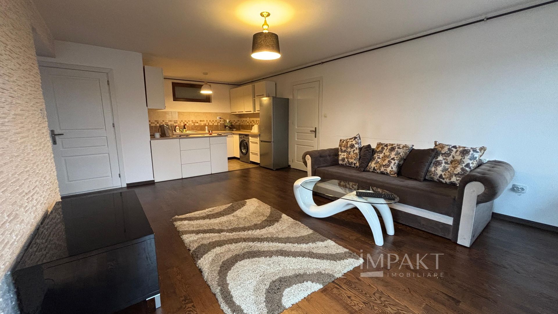 Casa de inchiriat-Someseni - Poză 2