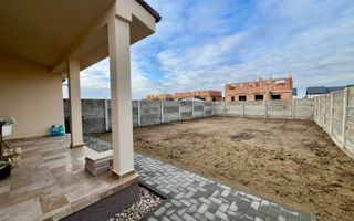 Duplex cu 3 camere | Mosnita Veche - Poză 2