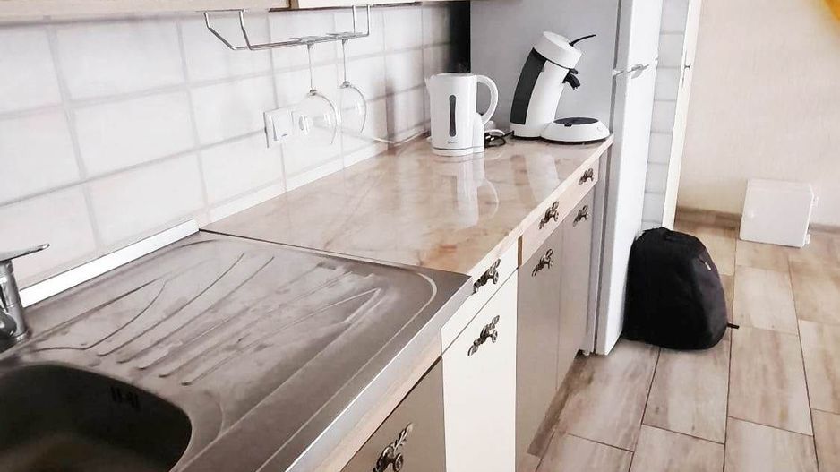 Studio renovat mobilat si utilat,Brasov,centrul istoric - Poză 4