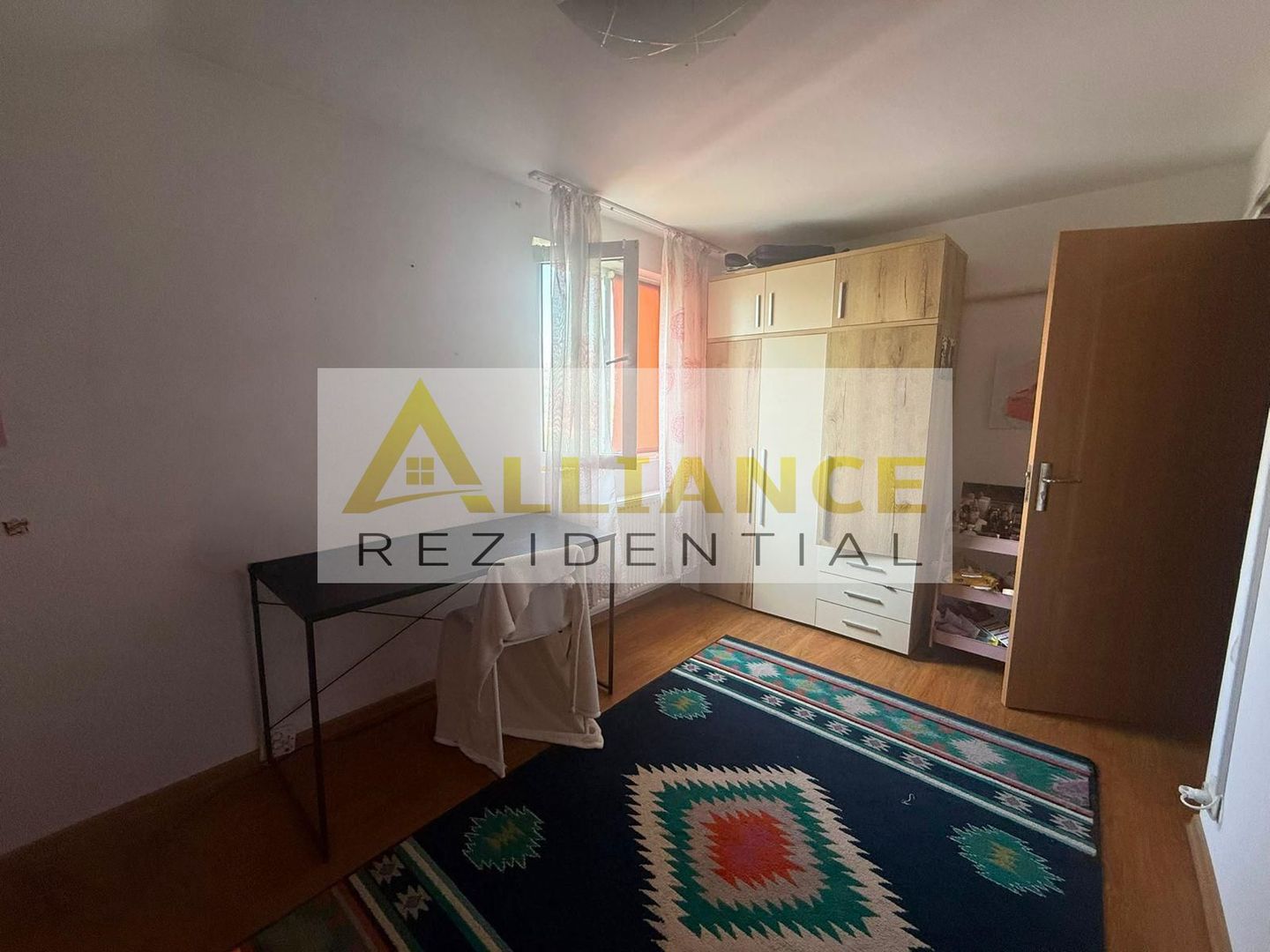 PIATA SUDULUI -APARTAMENT 3 CAMERE - Poză 9