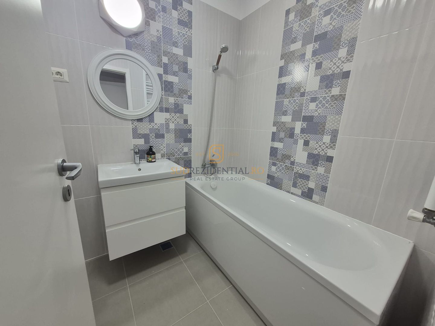 Apartament nou 2 camere, prima închiriere, metrou Apărătorii Patriei - Poză 12