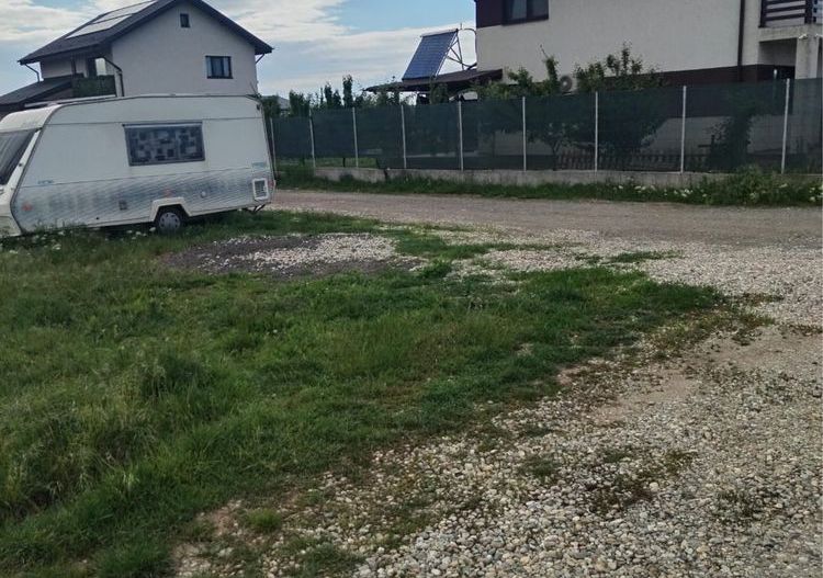 Teren intavilan 450mp in zona Ciorogarla - Poză 6