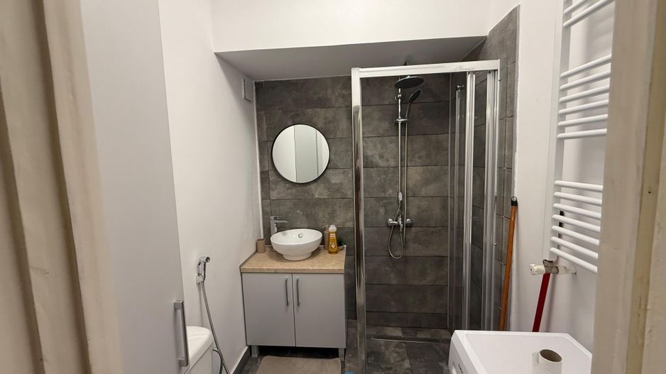 Garsonieră complet renovată in zona Dorobanți pe Strada Londra - Poză 7