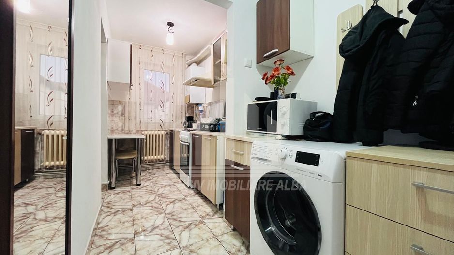 Apartament cu 2 camere, Cetate - Poză 2