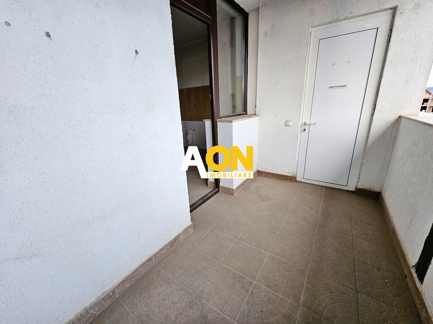 Apartament 5 camere, etaj 2+mansarda, 120 mp, semifinisat, Cetate - Poză 2