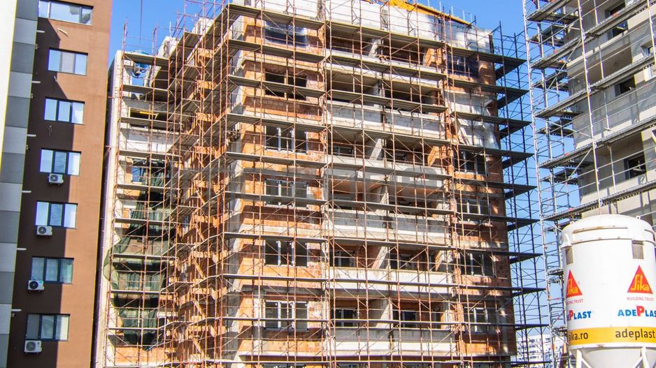 2 CAMERE, decomandat, vedere SUD, ETAJ 3 = 71.428 EURO = 64mp. FINISAT - Poză 4