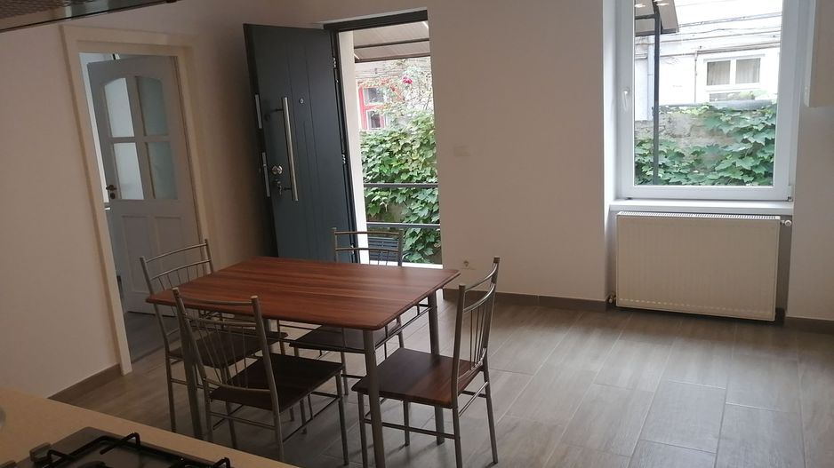 Vânzare apartament spatios,  in zonă ultracentrală - Poză 10