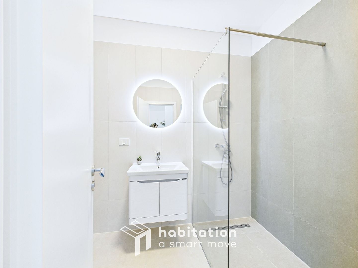 Apartament elegant si confortabil, parcare subterana, in City of Mara - Poză 17