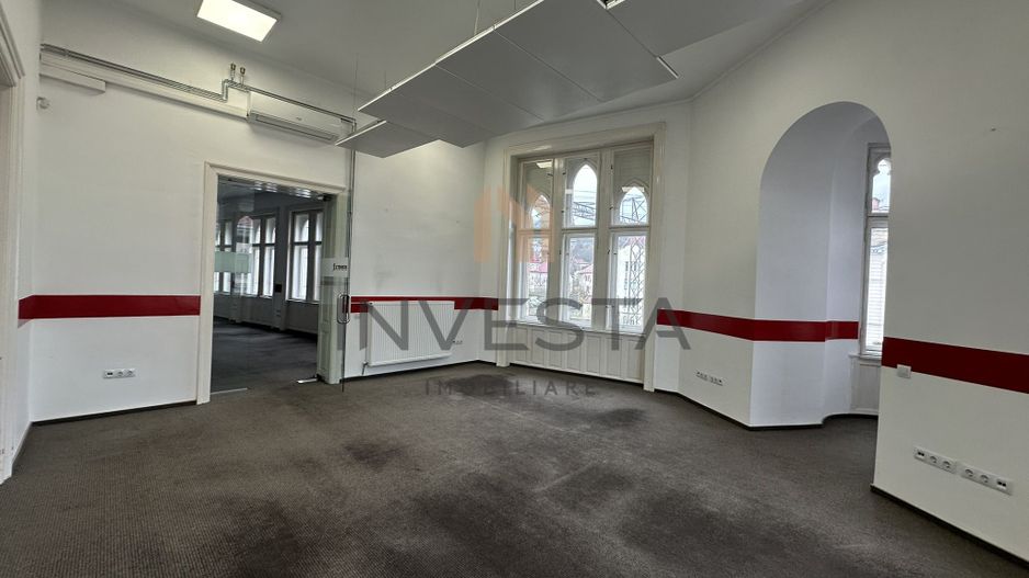 Spatiu de birouri Ultracentral! Cladire istorica! Renovat complet! - Poză 3