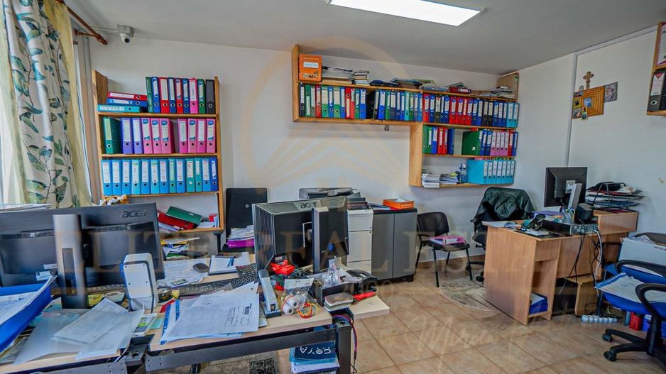 Proprietate cu Spațiu de Locuit și Hală în Agigea! - Poză 18