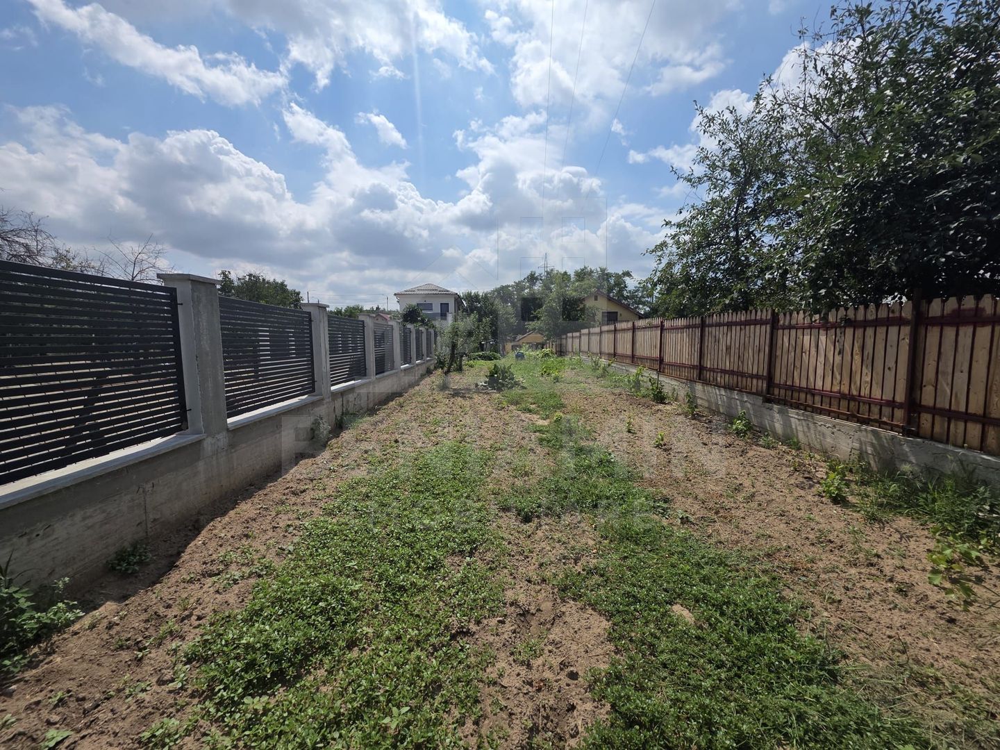 Casa cu 5 camere de vanzare in zona Bordei Calea Bucuresti 785mp - Poză 7