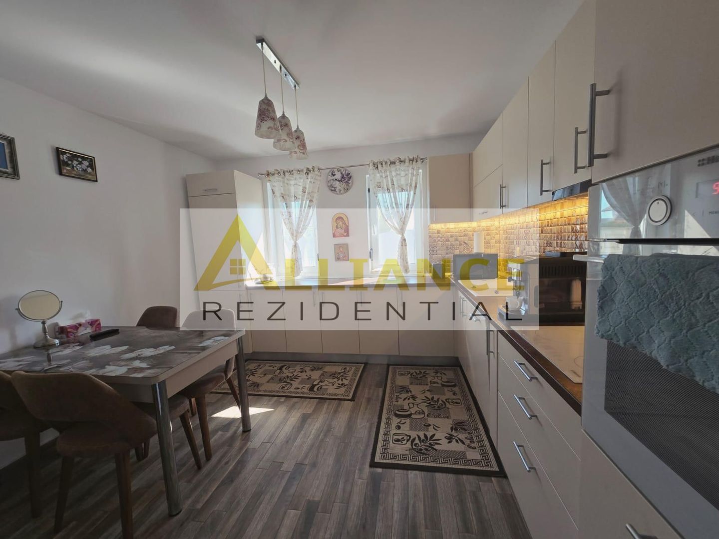 Casa individuala mobilata utilata ||3 camere 1 baie || teren 300mp - Poză 20