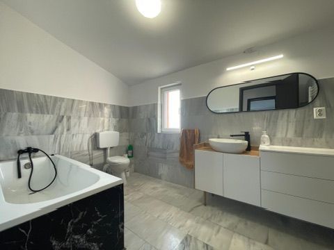 Duplex cu 4 camere la 190.000€, amplasament excelent| Mosnita Noua| - Poză 13