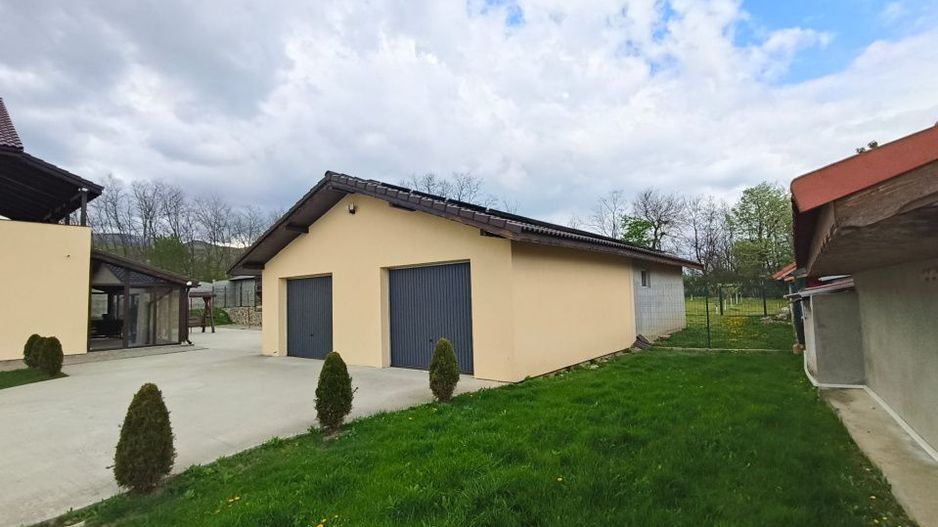 Casă P+1 modernă, complet echipată, cu teren mult, la Crasna - Poză 12