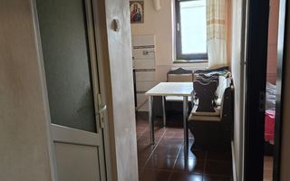 Garsonieră de vânzare | Cartierul Nord, Râmnicu Vâlcea | renovată - Poză 3