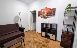 🏡 Închiriez ap. 2 camere 330€ – curte + terasă, zona semicentrală, - Poză 3