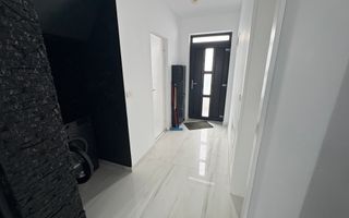 Casa cu 3 camere in Giroc - Poză 4