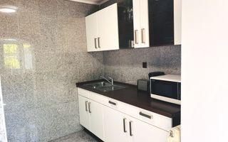 Apartament primitor 2 camere, etaj 1, George Enescu - zona Liceul Energetic - Poză 7