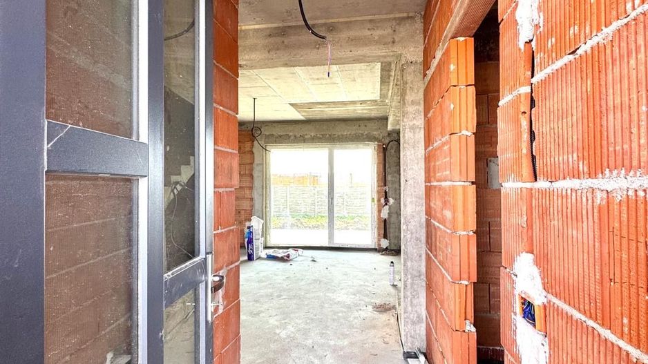 Super pret - Duplex cu 4 camere - teren generos  |Sǎcǎlaz| - Poză 3