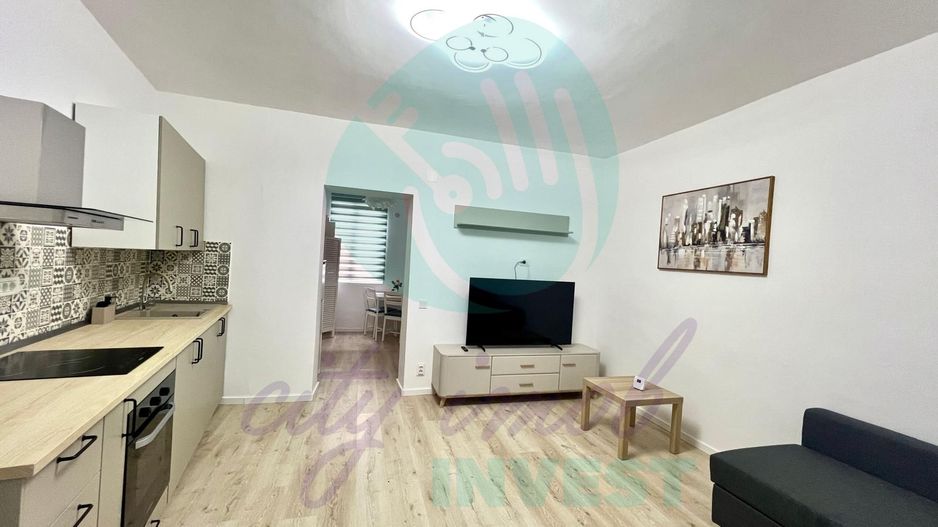 Studio renovat complet 36mp la 3 minute Metrou Muncii - Poză 2