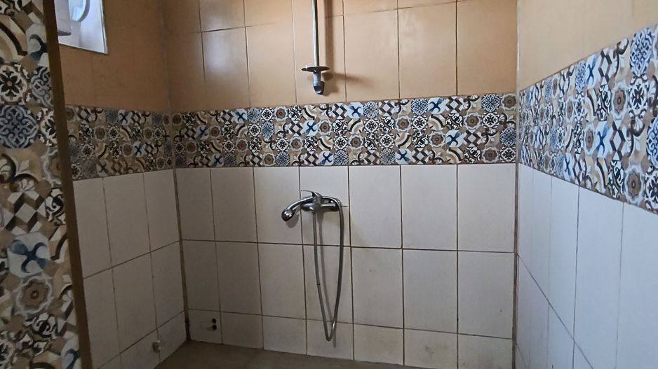 Casa P+M Com Vidra - Poză 13