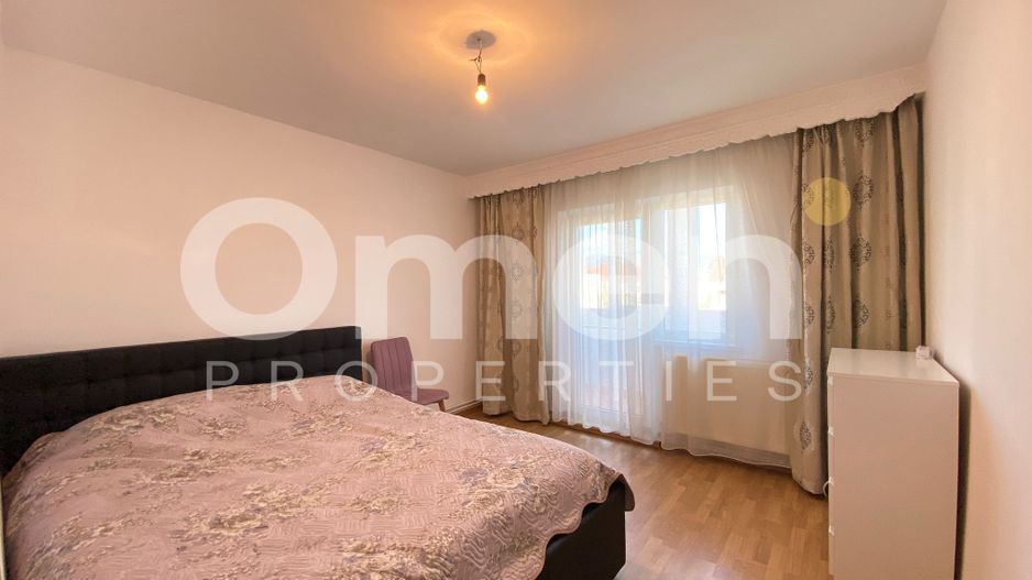 Apartament spatios cu 4 camere decoamndat, zona Republicii - Poză 1