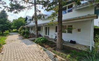 Casa in zona centralain vecinatatea padurii - Poză 2