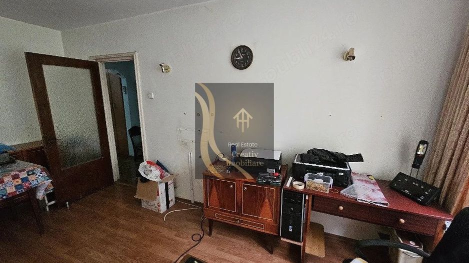 Vând apartament cu 3 camere, 4 4, Antiaeriană - Poză 6