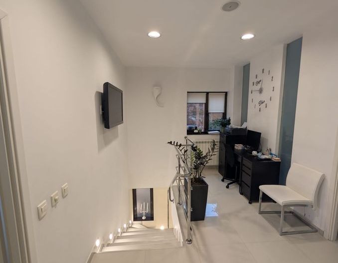 Vila disponibilă pentru închiriere| Cotroceni |P+2E+M - Poză 15