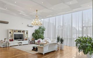 Vila exclusivista cu piscina, sauna si crama, 479.27 mp, langa padure - Poză 1