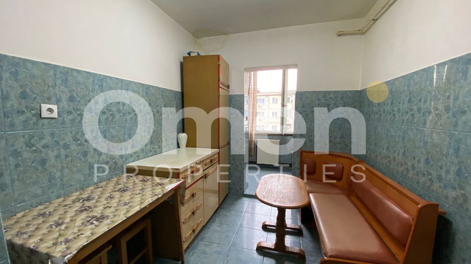 Apartament cu 3 camere, decomandat, etaj intermediar, zona Farmacia Somesan - Poză 6