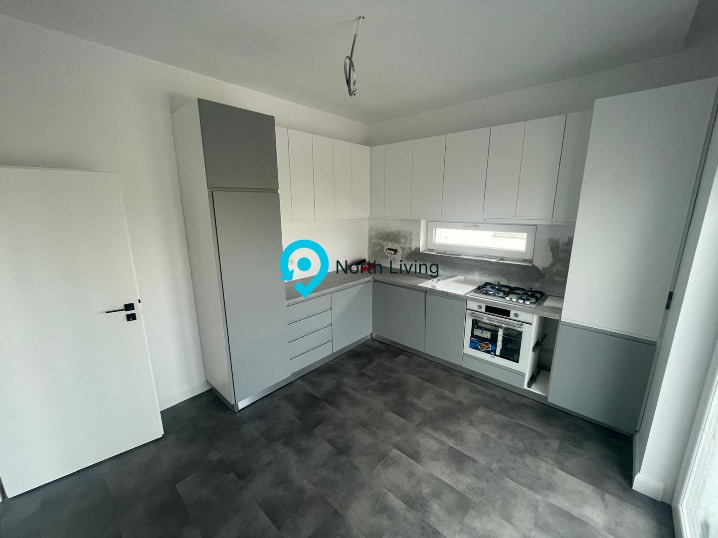 Casa 4 camere | Ansamblu nou | Dragomiresti - Poză 3