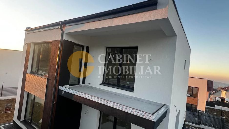 🏡 Vilă Premium Bucium 180.000 Euro 🏡 - Poză 11