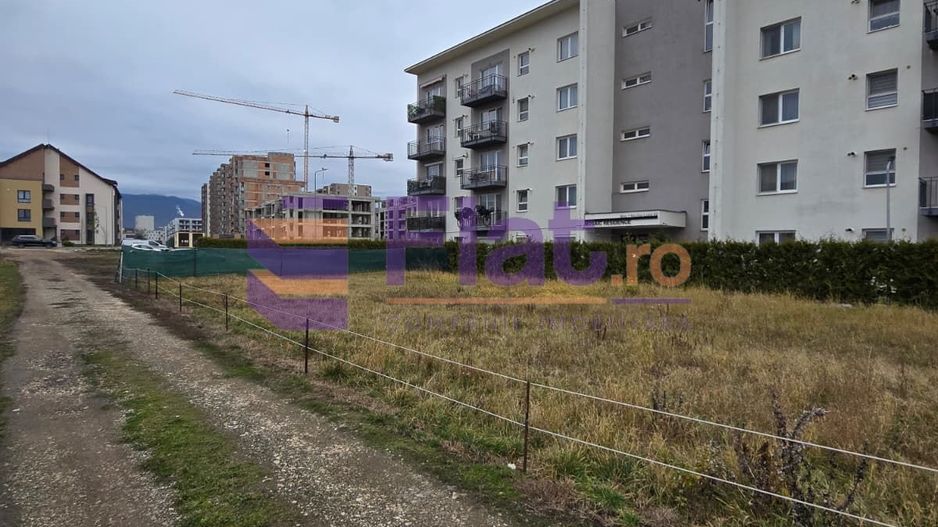 Teren 1.000 mp intravilan – Zonă Mixtă M2, Str. Nicolae Labiș, Brașov - Poză 4