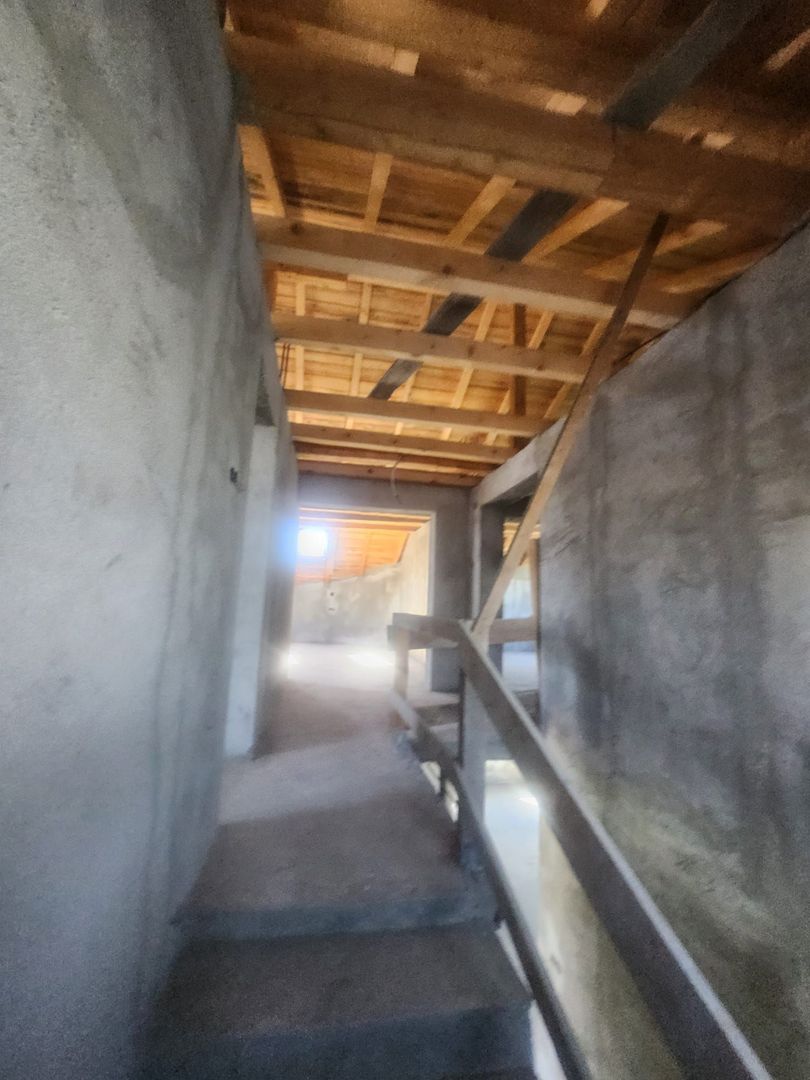 Casa de vanzare Geamana - Poză 9