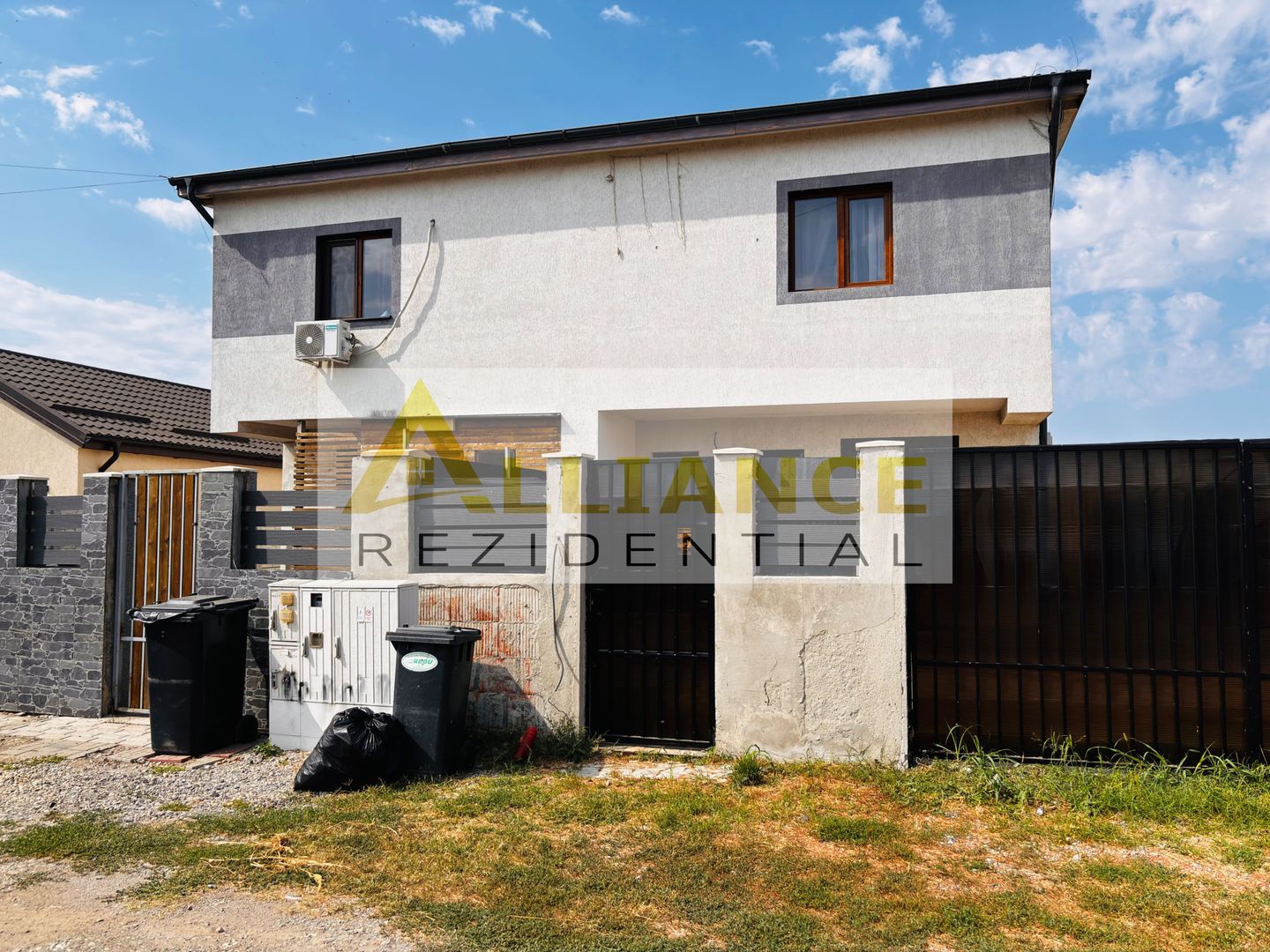 Duplex complet mobilat – 3 camere, 2 băi și curte proprie - Poză 4