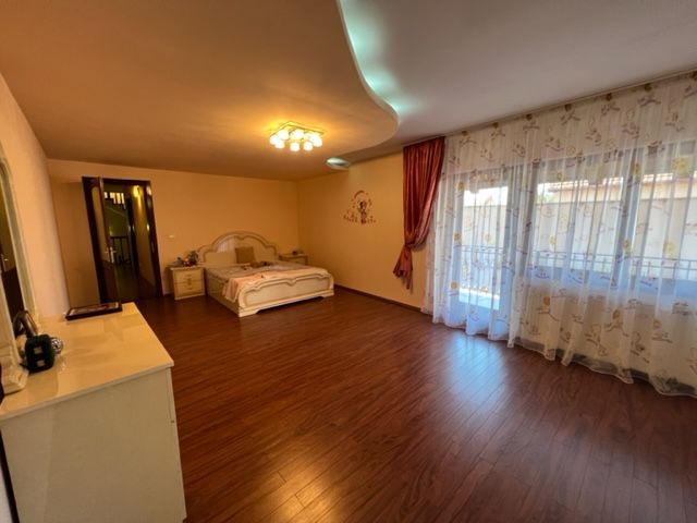 Casa deosebita 4 dormitoare ultracentral Lugoj - Poză 25