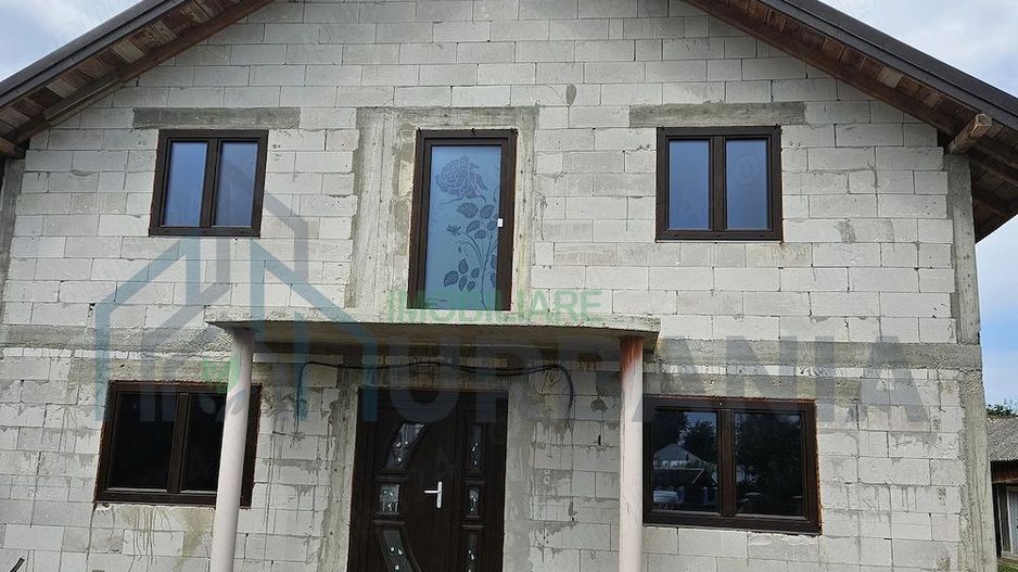 Casă de vânzare la intrarea în Pașcani, 75.000 EUR - Poză 15
